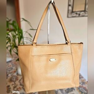 Coach Grained Leather Tan Tote Bag
